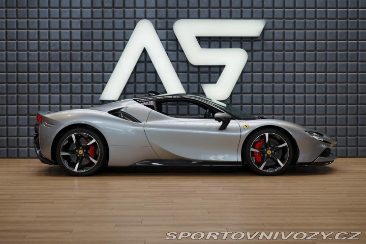 Ferrari SF90 Stradale Carbon ADAS JBL 2023