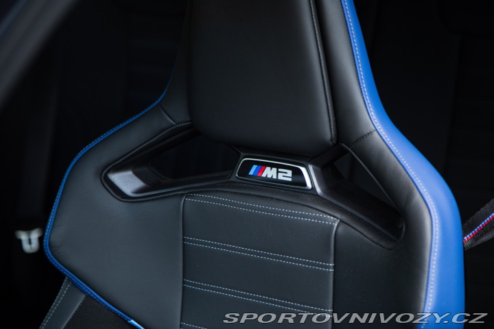 BMW M2 CARBON SEDADLA, RACE TRAC 2024