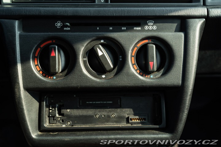 Mercedes-Benz E 190 E 1987