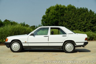 Mercedes-Benz E 190 E 1987