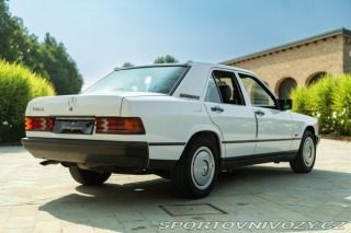 Mercedes-Benz E 190 E 1987