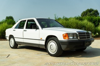 Mercedes-Benz E 190 E 1987