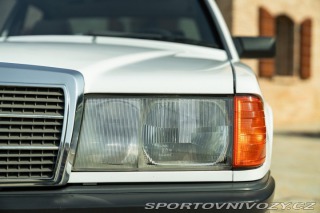 Mercedes-Benz E 190 E 1987