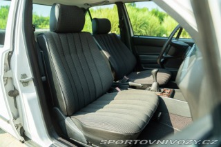 Mercedes-Benz E 190 E 1987