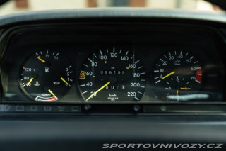 Mercedes-Benz E 190 E 1987