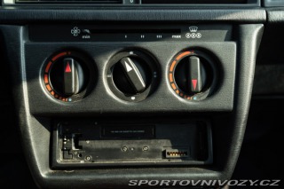 Mercedes-Benz E 190 E 1987