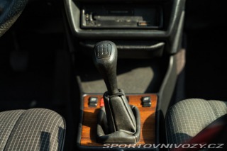 Mercedes-Benz E 190 E 1987