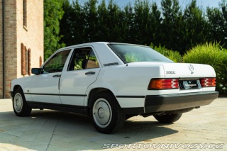 Mercedes-Benz E 190 E 1987