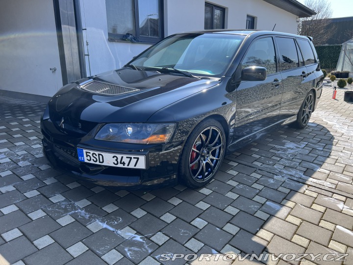 Mitsubishi Lancer EVO 9 Wagon manual 370hp 2005
