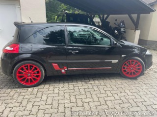 Renault Mégane RS design R26R 2.0T 2006