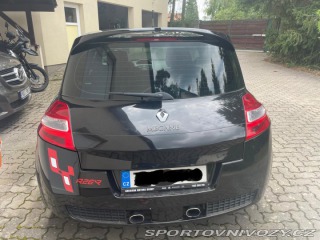 Renault Mégane RS design R26R 2.0T 2006
