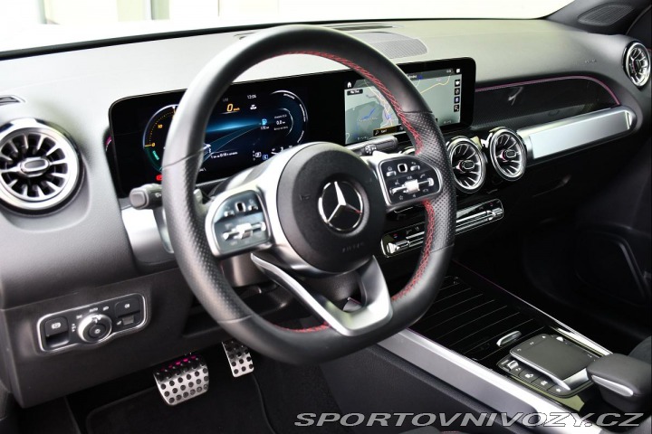 Mercedes-Benz Ostatní modely GLB 250 AMG 4M ZÁRUKA PANORAM 2023