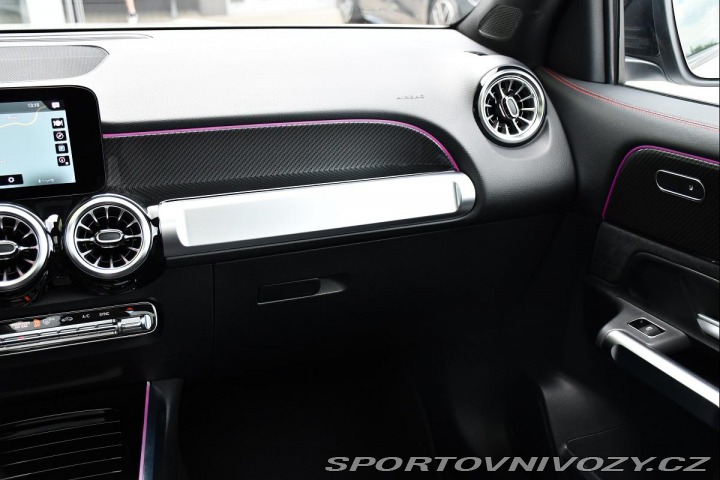 Mercedes-Benz Ostatní modely GLB 250 AMG 4M ZÁRUKA PANORAM 2023