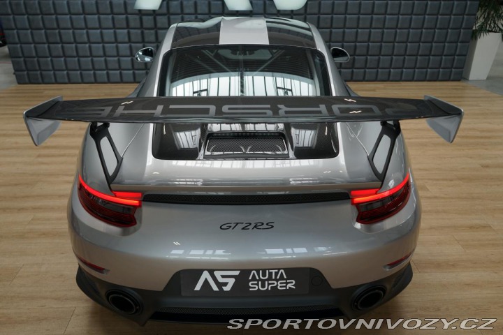 Porsche 911 GT2 RS Weissach Exclusive 2018
