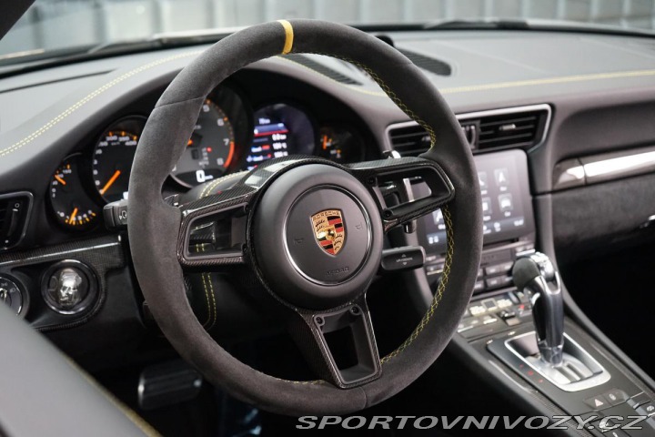 Porsche 911 GT2 RS Weissach Exclusive 2018