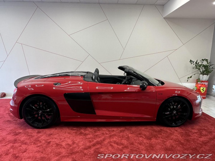 Audi R8 Spyder AUDI SPORT 1/999ks 2018