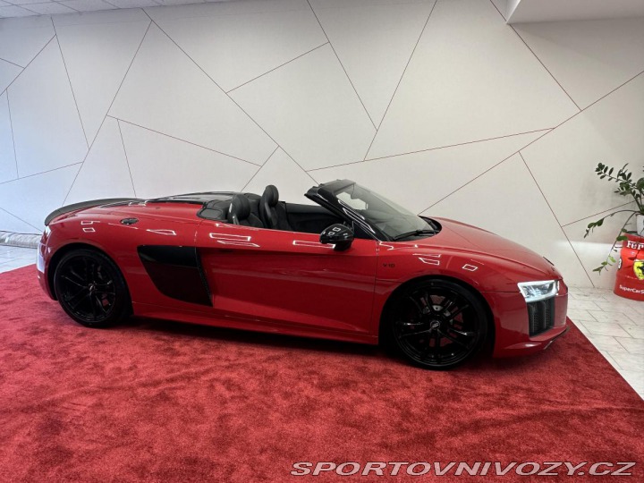 Audi R8 Spyder AUDI SPORT 1/999ks 2018