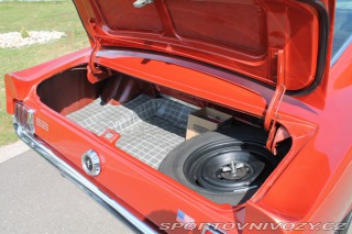 Ford Mustang Fastback 289 V8, manuál 1966