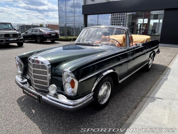 Mercedes-Benz Ostatní modely 220 SE / W111 1963