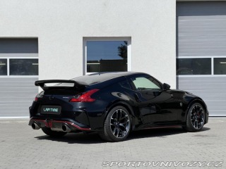 Nissan 370 Z Nismo*Invidia*LSD*Manual* 2016
