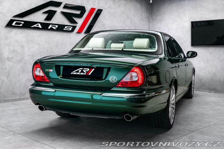 Jaguar XJ R-Performance, PDC 2003