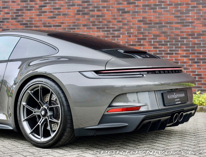 Porsche 911 992 GT3 Touring*2023*Man 2023