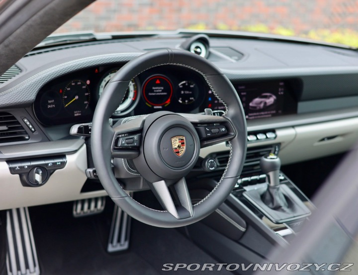 Porsche 911 992 GT3 Touring*2023*Man 2023
