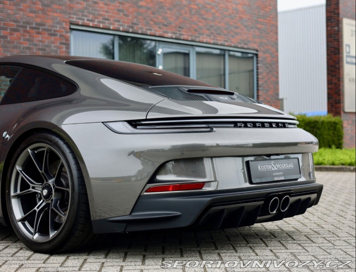Porsche 911 992 GT3 Touring*2023*Man 2023