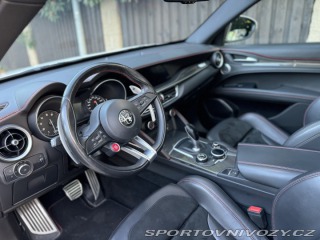 Alfa Romeo Stelvio Quadrifoglio 2019