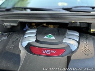 Alfa Romeo Stelvio Quadrifoglio 2019