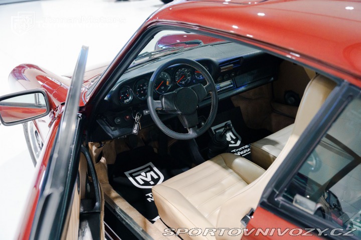 Porsche 911 SC kupé, V ČR 1983