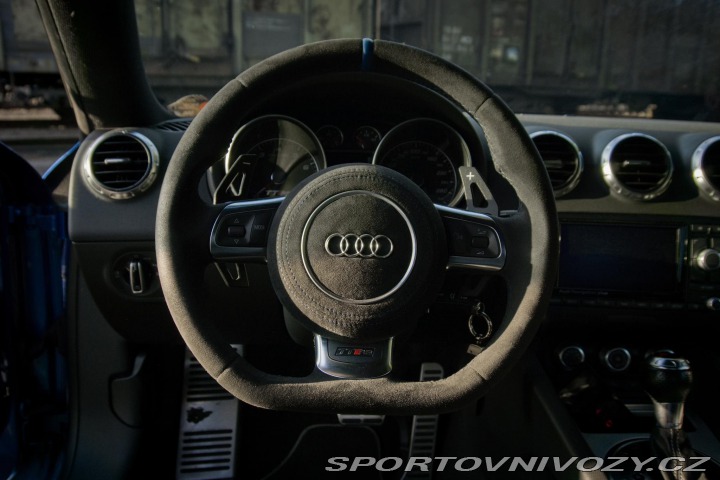 Audi TT TTRS 8J 2.5 TFSI 550 2011