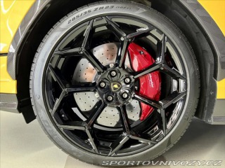 Lamborghini Urus 4,0 V8 PERFORMANTE, CARBO 2024