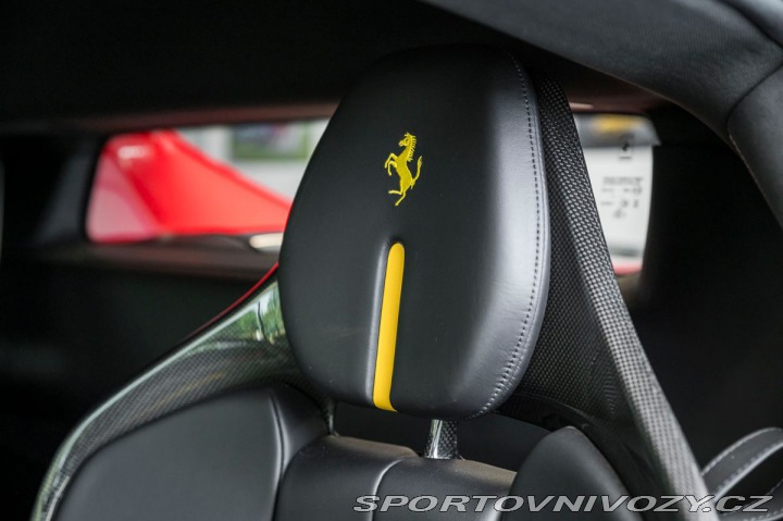 Ferrari 296 GTB Carplay/Lift/Carbon/R 1800