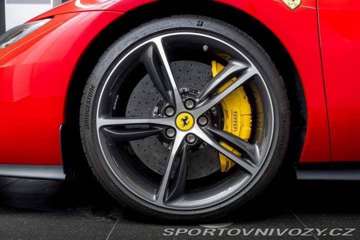 Ferrari 296 GTB Carplay/Lift/Carbon/R 2023