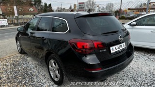 Opel Astra 2.0CDTi 121kW *ECOflex*Na 2011