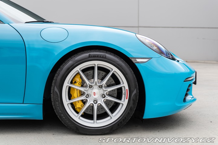 Porsche Cayman S (982) 2017