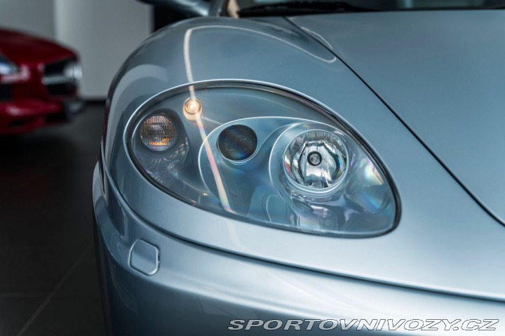 Ferrari 360 Spider / MANUÁL 2002