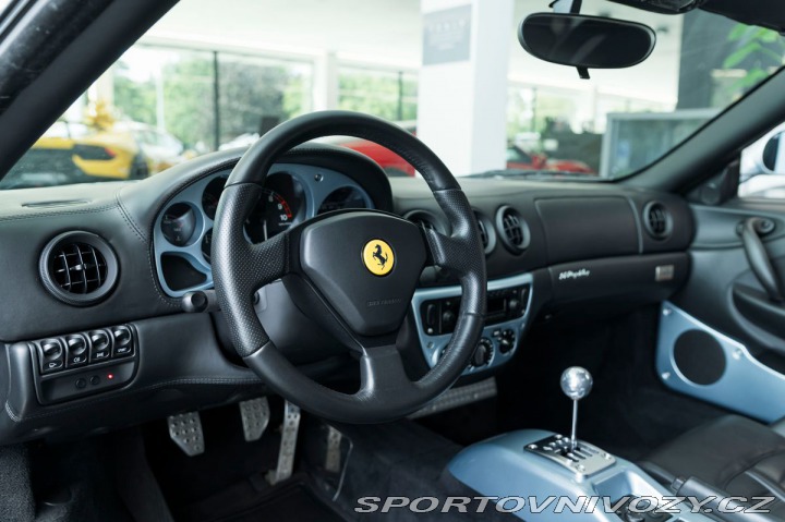 Ferrari 360 Spider / MANUÁL 1800