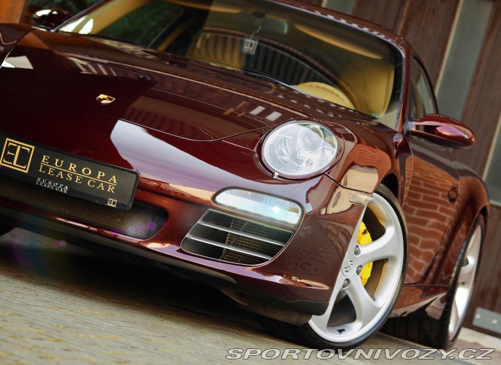 Porsche 911 CARRERA S COUPE CARMONA 2005