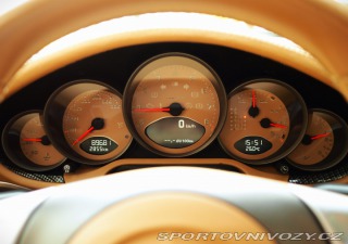 Porsche 911 CARRERA S COUPE CARMONA 2005