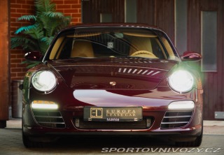 Porsche 911 CARRERA S COUPE CARMONA 2005