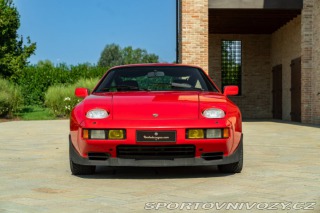 Porsche 928 S 1984