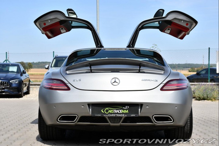 Mercedes-Benz SLS AMG 6.2 V8 REZERVACE 2010