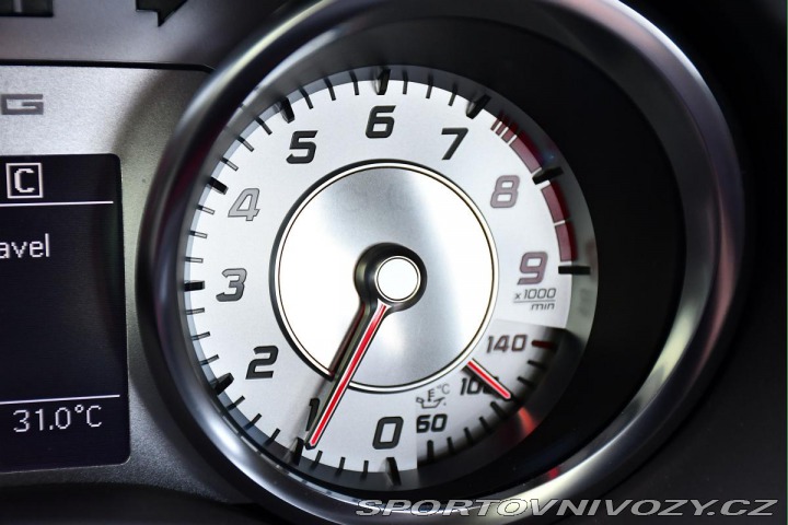 Mercedes-Benz SLS AMG 6.2 V8 REZERVACE 2010