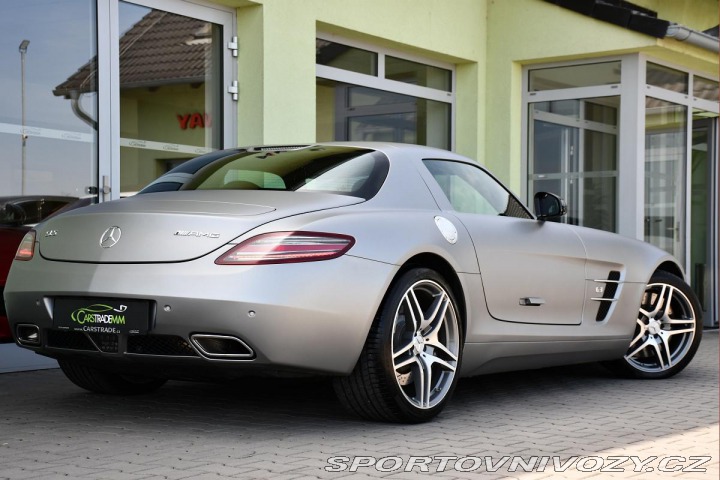 Mercedes-Benz SLS AMG 6.2 V8 REZERVACE 2010