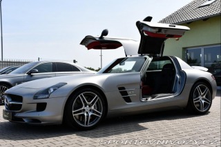 Mercedes-Benz SLS AMG 6.2 V8 REZERVACE 2010