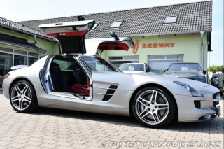 Mercedes-Benz SLS AMG 6.2 V8 REZERVACE 2010