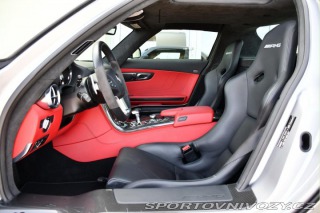 Mercedes-Benz SLS AMG 6.2 V8 REZERVACE 2010