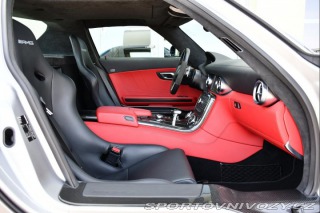 Mercedes-Benz SLS AMG 6.2 V8 REZERVACE 2010